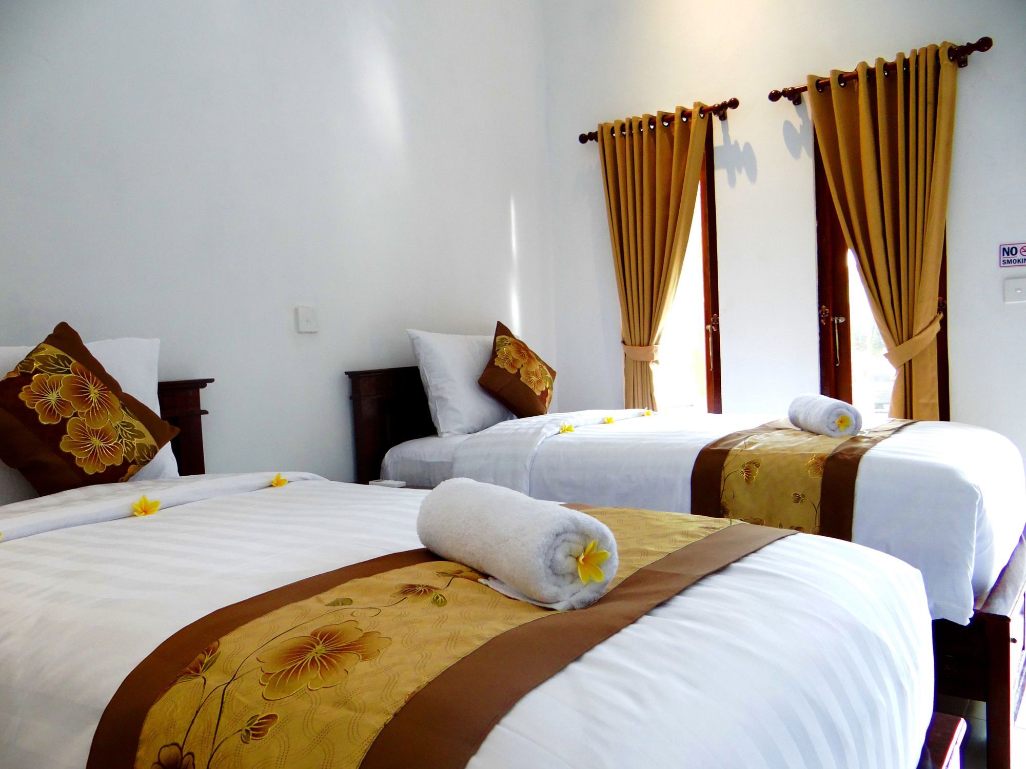 Bed and Breakfast Isola D'Oro Lembongan Nusa Lembongan Exterior foto